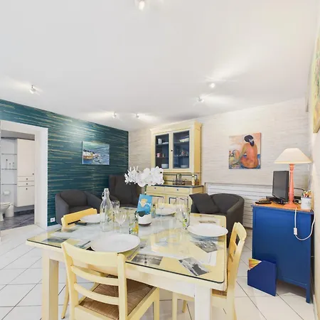 Maison Pour 4, 200 M De La Et A Pied *
