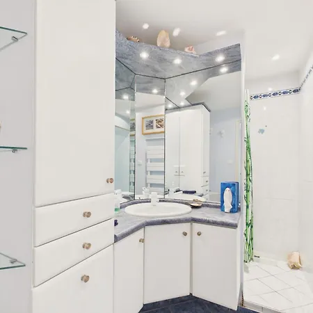Maison Pour 4, 200 M De La Et A Pied Prázdninový dům *